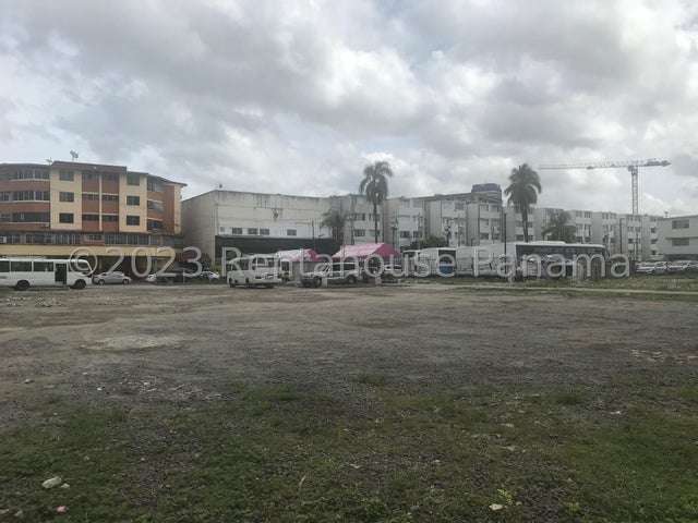 Terreno en venta en Calidonia, Ciudad de Panamá, con 2050 m² / Cod. 27-1415 AGPM - Imagen 4