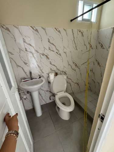 NECESITAS RENTAR POR TIEMPO CORTO ? TRAE TUS PERTENENCIAS !!! TU APTO YA ESTA EQUIPADO, LO MEJOR ! PLAZO DESDE 3 MESES 