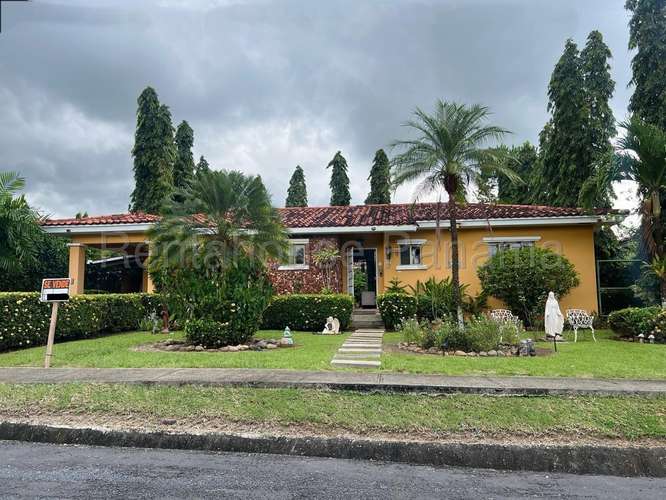 Casa en Venta en Punta Chame – 3 Rec, 2 Baños, 618m²