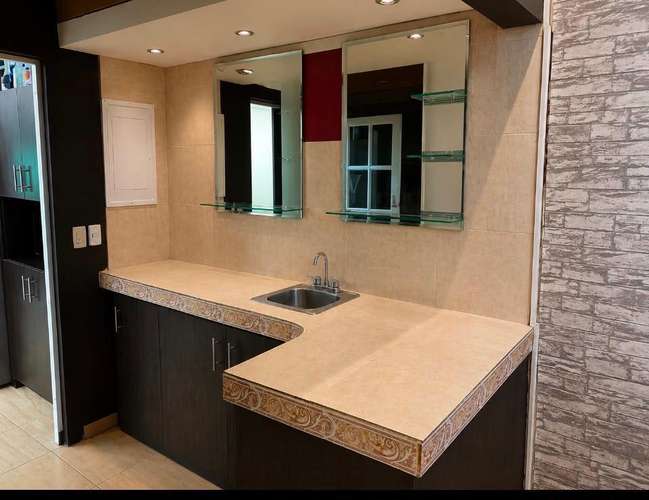 Casa moderna de 4 dormitorios en Albrook, Ancón, con amplios espacios y terreno grande - Imagen 4