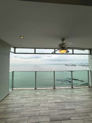 ALQUILER DE APARTAMENTO CON LINEA BLANCA EN SAN FRANCISCO CON VISTA AL MAR  - Imagen 5