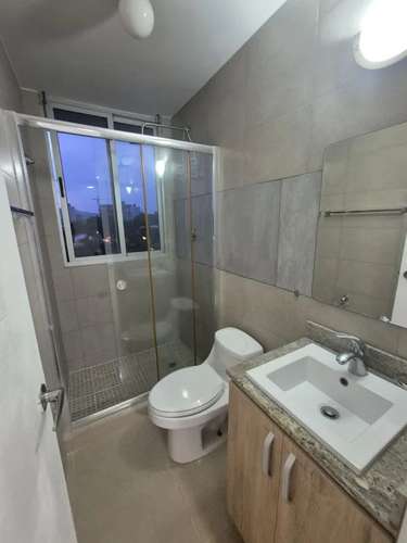 ALQUILER DE APARTAMENTO CON LINEA BLANCA EN CONDADO DEL REY  - Imagen 12