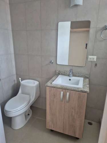 ALQUILER DE APARTAMENTO CON LINEA BLANCA EN CONDADO DEL REY  - Imagen 14