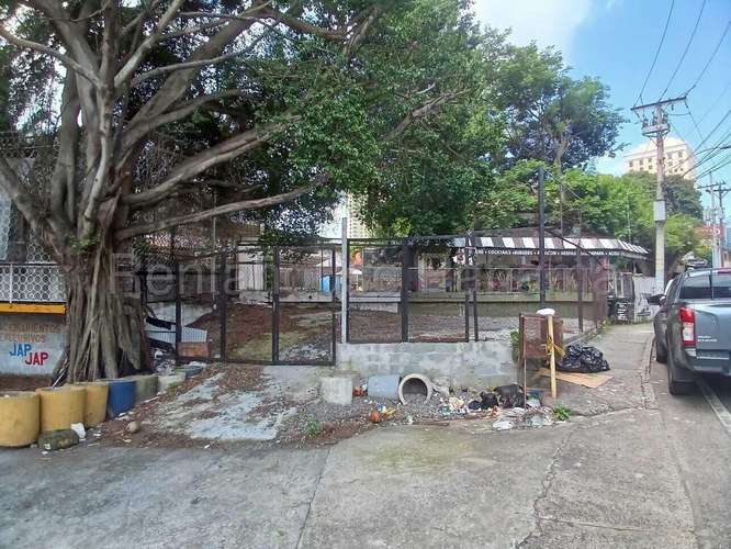Alquilo Local Comercial en El Cangrejo LC27-3189