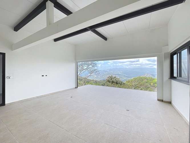 Venta Casa de montaña de 3 niveles en Chicá, chame