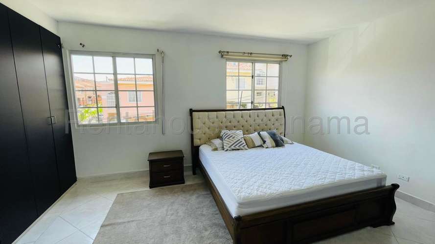 Casa en Venta en Altos del Bosque KC