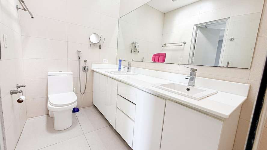 CASA EN VENTA O ALQUILER – LA ALAMEDA, 5 HABITACIONES $475.000 CON PISCINA - Imagen 4