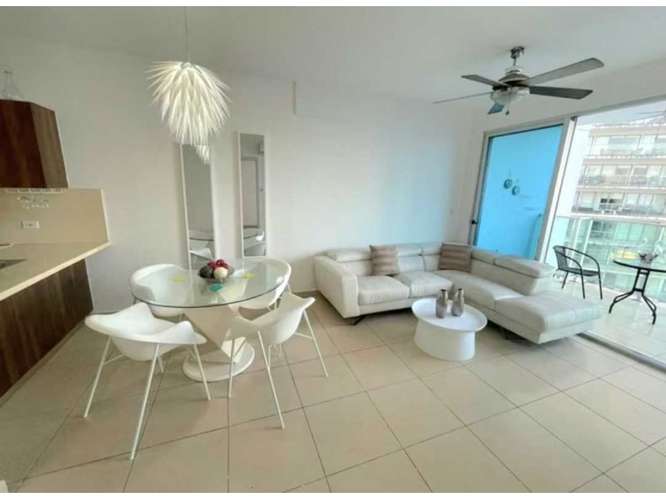 APARTAMENTO DE LUJO EN ALQUILER EN PUNTA PACÍFICA – VISTA AL MAR