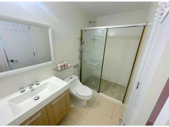 APARTAMENTO DE LUJO EN ALQUILER EN PUNTA PACÍFICA – VISTA AL MAR - Imagen 7