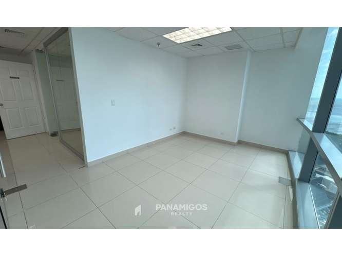 Oficina en alquiler en Financial Park -Costa del Este