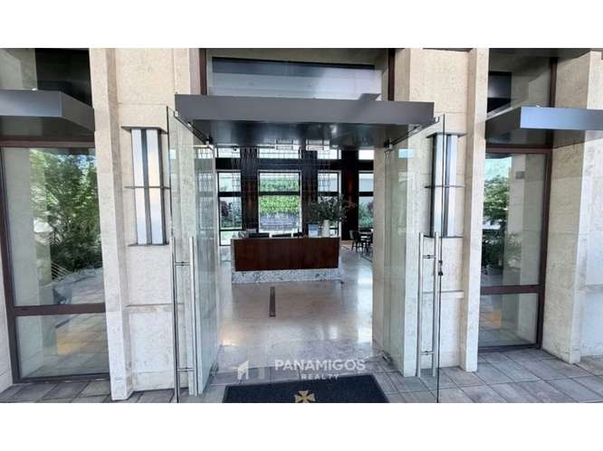 Apartamento de lujo en venta en PH Santa Maria Court - Imagen 13