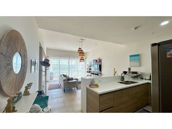 Venta de apartamento en PH Playa Escondida - Imagen 3