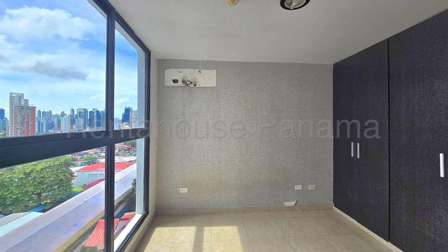 Vendo Apartamento en Carrasquilla OF27-3237