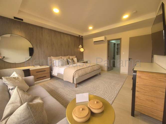Vendo Casa en Brisas Del Golf OF27-104