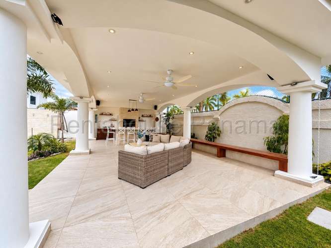 Alquiler de Casa en Costa del Este Las Begonias 1277 Mts PD - Imagen 17
