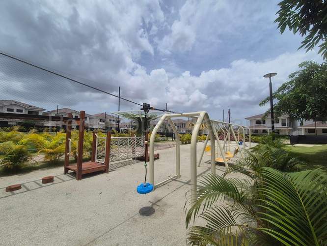 Venta de Casa en Brisas Del Golf Noura 288 Mts PD