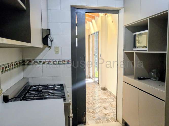 Venta de Casa en Condado del Rey MPM27-3159
