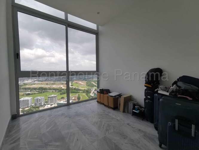 AC APARTAMENTO SEMI-AMOBLADO EN ALQUILER C/ OPCIÓN A COMPRA EN PH THE IVY TOWER 27-2288