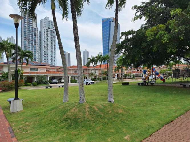 Venta de Casa en Costa del Este Costa Serena JV