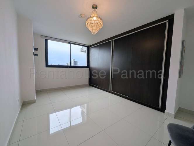 Venta de Apartamento en El Cangrejo Ph Carreras Tower KF