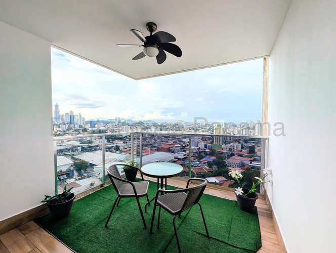 Venta de Apartamento en El Cangrejo Ph Carreras Tower KF
