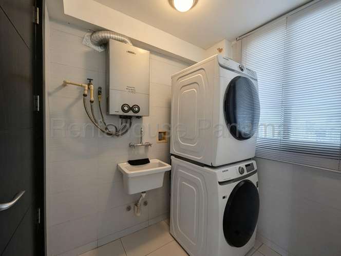 Venta de Apartamento en El Cangrejo Ph Carreras Tower KF