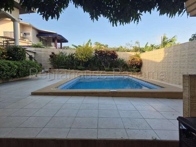 Venta de Casa en Chorrera Residencial Talavera KF