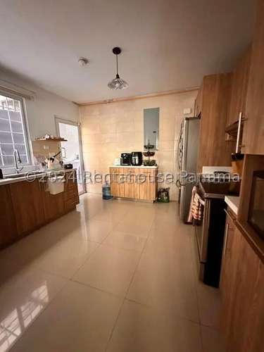 Venta de Casa en El Bosque 27-2497 MMM - Imagen 4