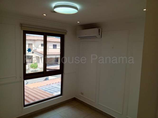 Venta de Casa en Panama Pacifico 27-2460 MMM