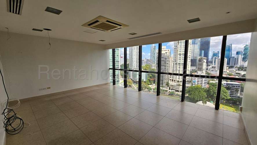 Venta de Oficina en Avenida Balboa 27-2425 MMM - Imagen 4