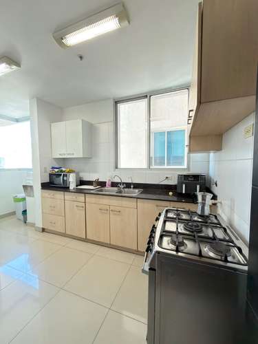 Alquilo Apartamento Amoblado en San Francisco, 120 m², Vista al Mar 2 recamaras, con Cuarto y baño de empleada. - Imagen 7