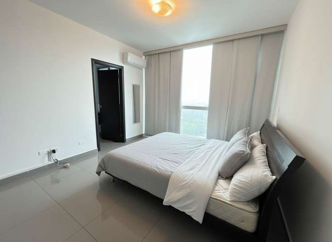 Alquilo apartamento en San Francisco, 2 recamaras, semi-amoblado, 95m2, cerca de Parque Omar. - Imagen 7