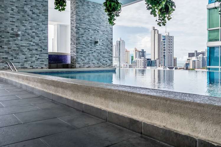Alquilo apartamento en San Francisco, 2 recamaras, semi-amoblado, 95m2, cerca de Parque Omar. - Imagen 17