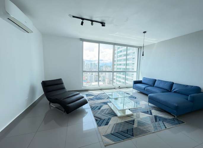 Alquilo apartamento en San Francisco, 2 recamaras, semi-amoblado, 95m2, cerca de Parque Omar.