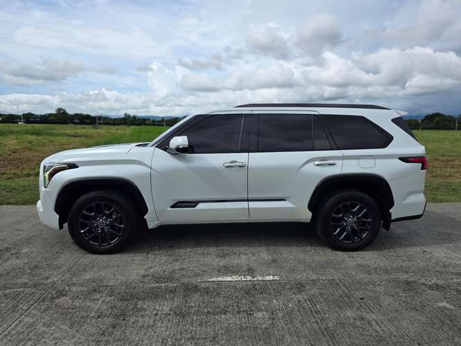 Toyota Sequoia Platinum