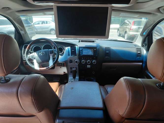 TOYOTA SEQUOIA 2017 FULL EXTRA  - Imagen 6