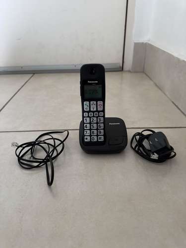  Teléfono inalámbrico Panasonic KX-TGE110LAB — $35 negociables