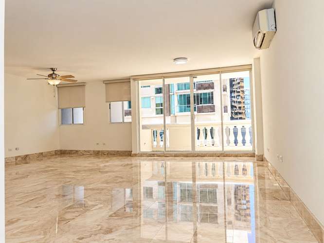 PH Sophia Tower, Obarrio | 188 m² | Cocina y Baños Renovados | 3 Recámaras + Den - Imagen 7