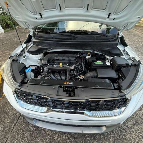 Vendo Kia sonet 2022 con 58000km - Imagen 9