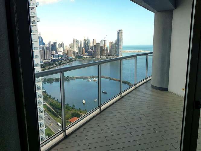 Venta Apartamento 147 m2 2 Recamaras Vista al Mar Yacht Club Avenida Balboa - ALYC 26-8368 - Imagen 2