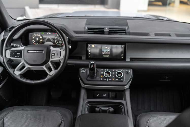 Defender X-Dynamic SE|2023 - Imagen 5