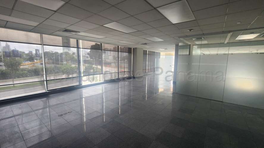 Alquiler de Local Comercial en Punta Pacifica | Solo Cliente Directo LFC