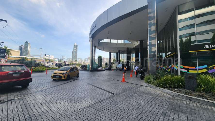 Alquiler de Local Comercial en Punta Pacifica | Solo Cliente Directo LFC