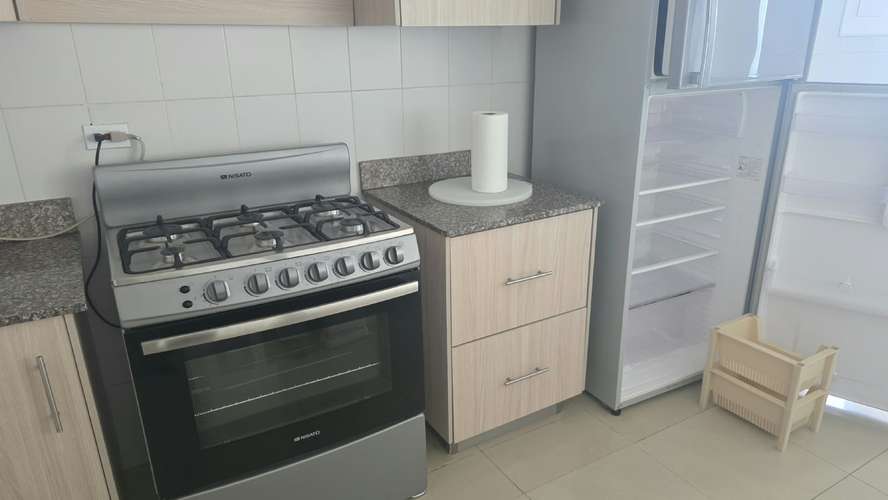 Melissa Foster Luxury alquila apartamento amoblado en PH Sun City por $1,500 mensuales MFR2210 - Imagen 7