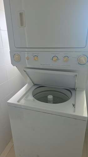 Melissa Foster Luxury alquila apartamento amoblado en PH Sun City por $1,500 mensuales MFR2210 - Imagen 3