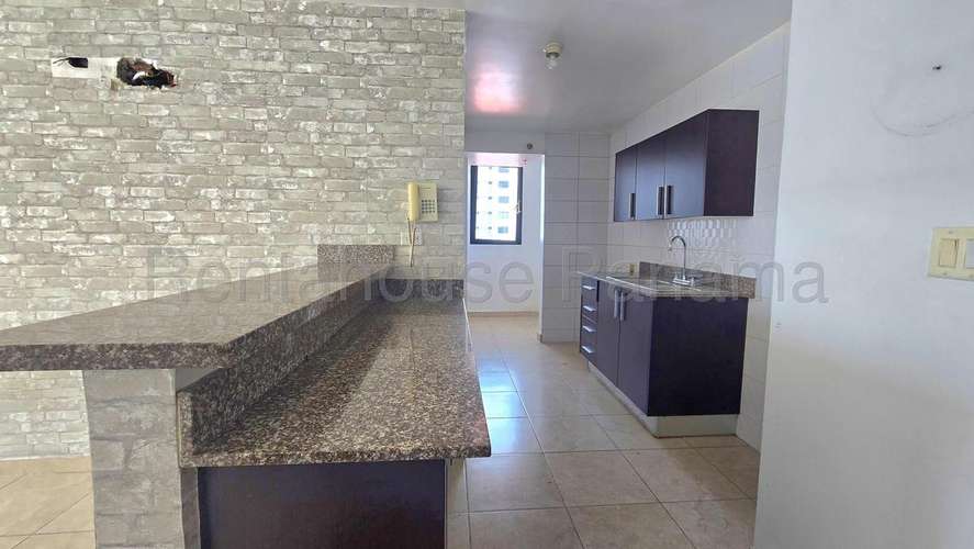 Apartamento en Venta en Carrasquilla | Excelente Precio | Negociable  27EPP3237 - Imagen 3