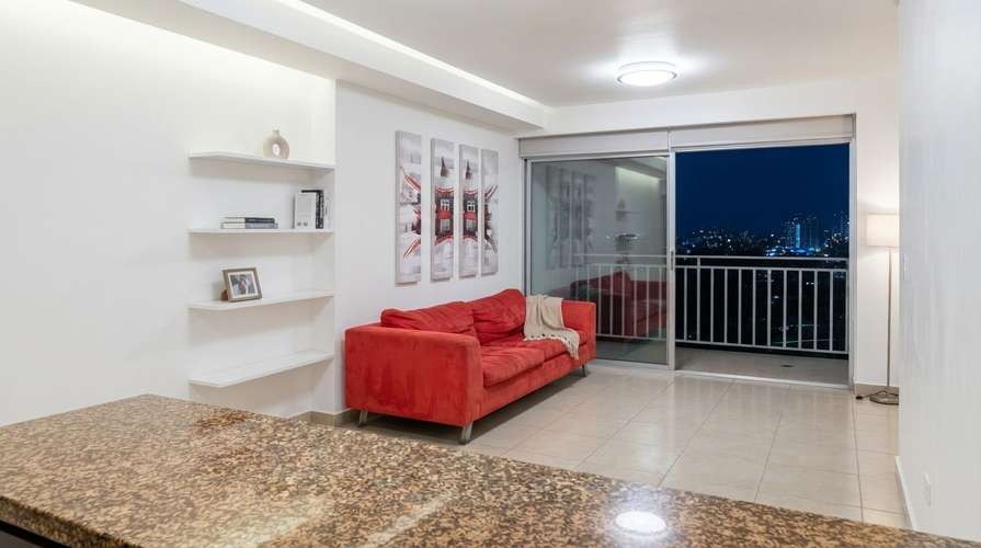 . Apartamento en Pueblo Nuevo I con balcón y remodelado  - Imagen 4