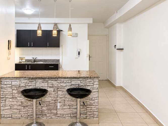 . Apartamento en Pueblo Nuevo I con balcón y remodelado  - Imagen 7