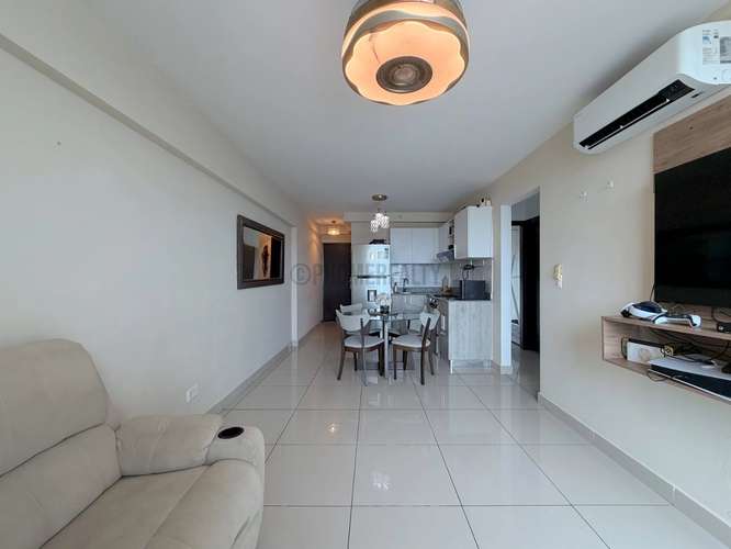 Apartamento en Alquiler en Transístmica Panamá con 2 Recámaras y Cocina Abierta - Imagen 2