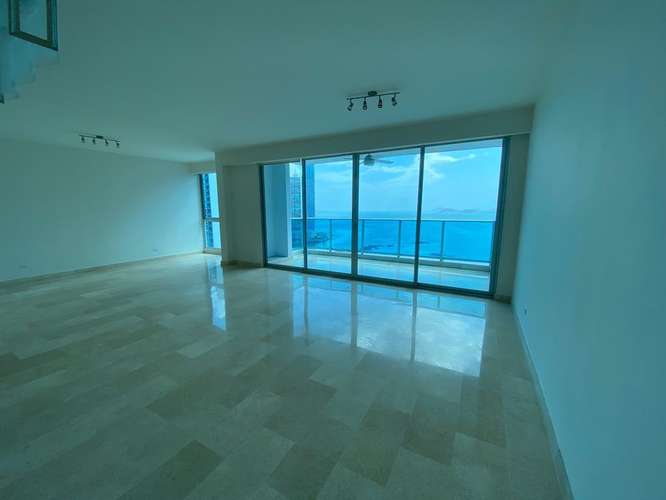 C512J SE ALQUILA AMPLIO APARTAMENTO CON LINEA BLANCA EN MARBELLA  - Imagen 11